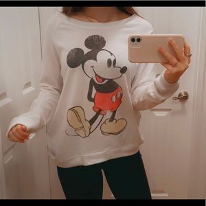 Over Sized Micky Mouse Shirt🤍